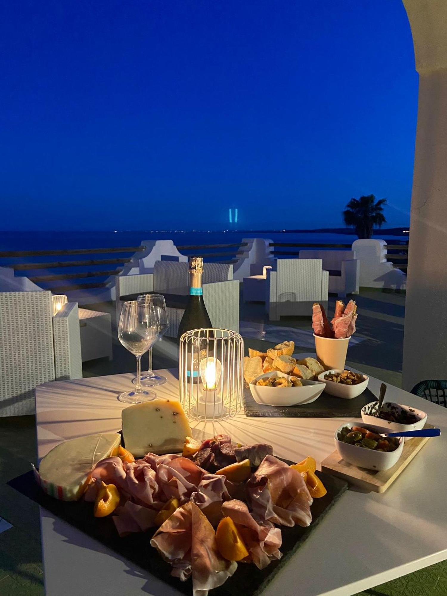 La Riva Hotel Lido di Noto Exterior photo